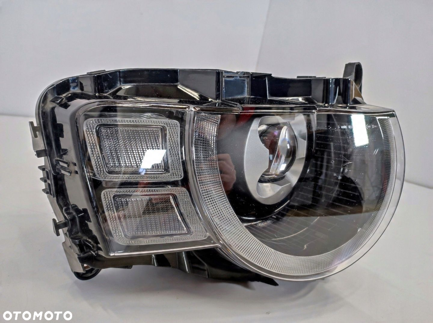 LAMPA PRZÓD PRAWA LAND ROVER DEFENDER L663 II FULL LED L8B2-13W029-EF EU - 2