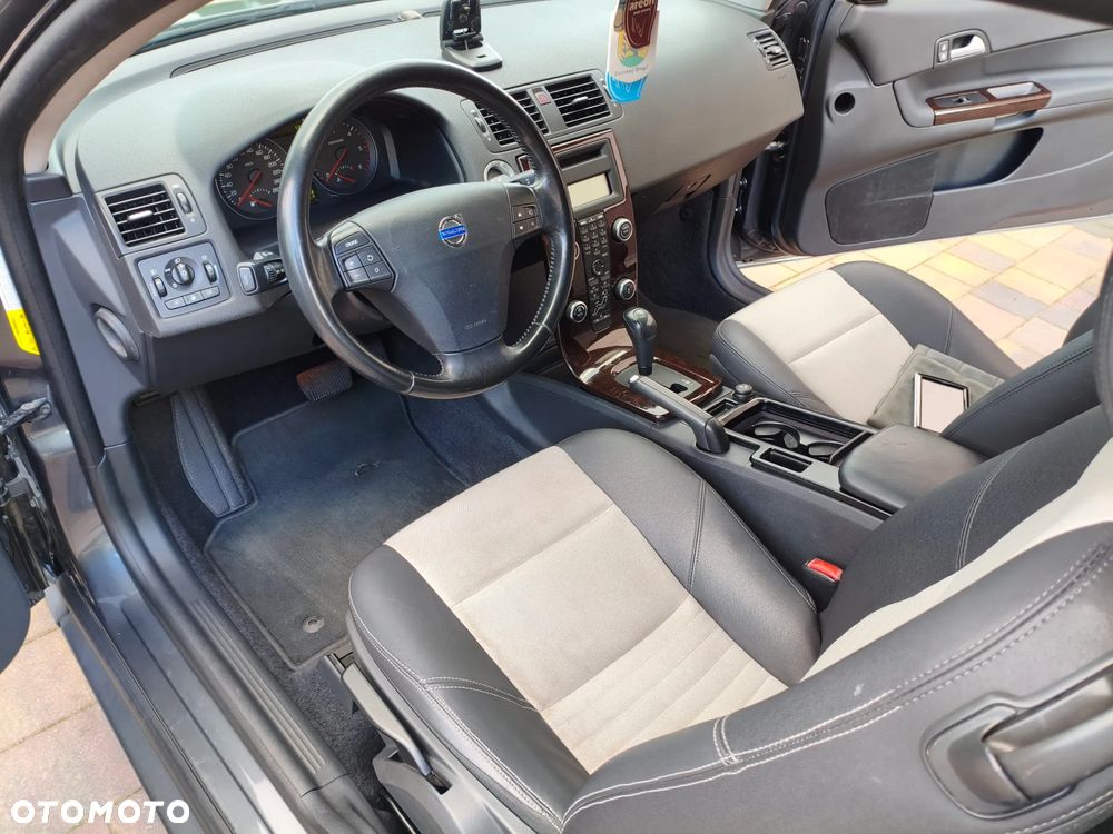 Volvo C30 2.0D Powershift Momentum - 21