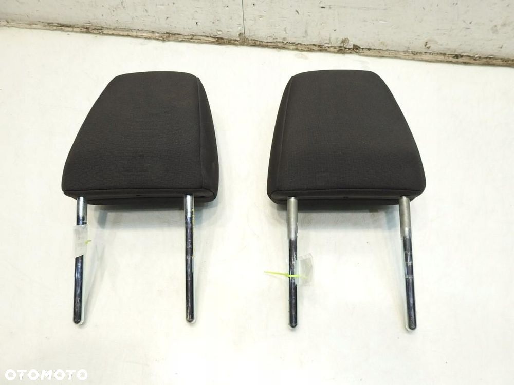 ZAGŁÓWEK PRZÓD TOYOTA AURIS II - 4