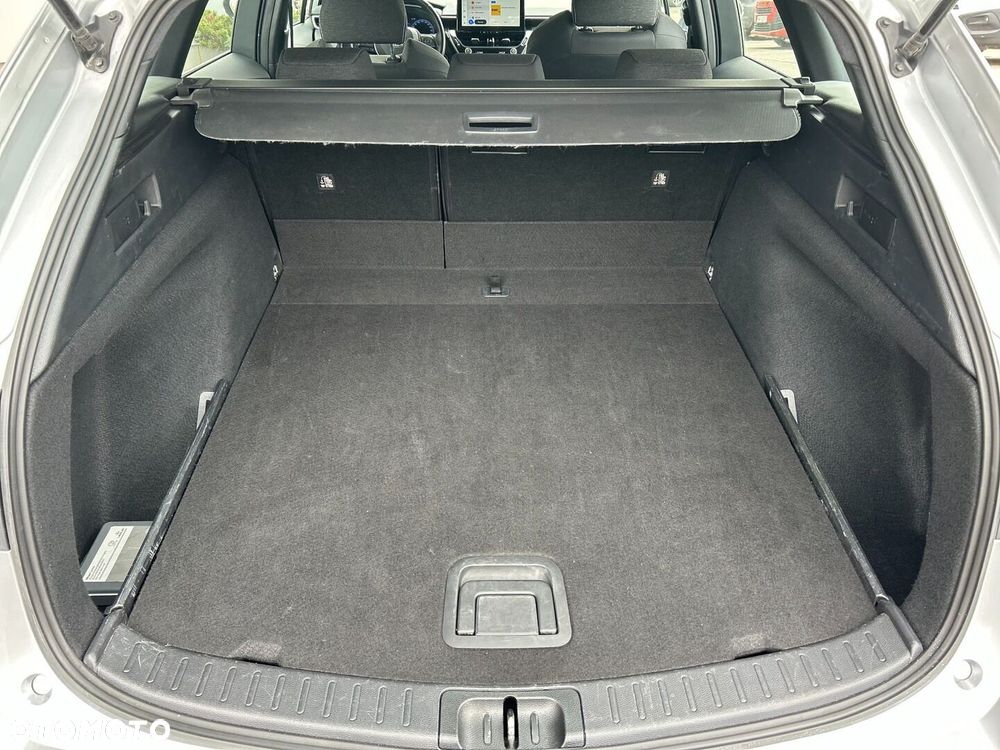 Toyota Corolla 1.8 Hybrid Comfort - 25