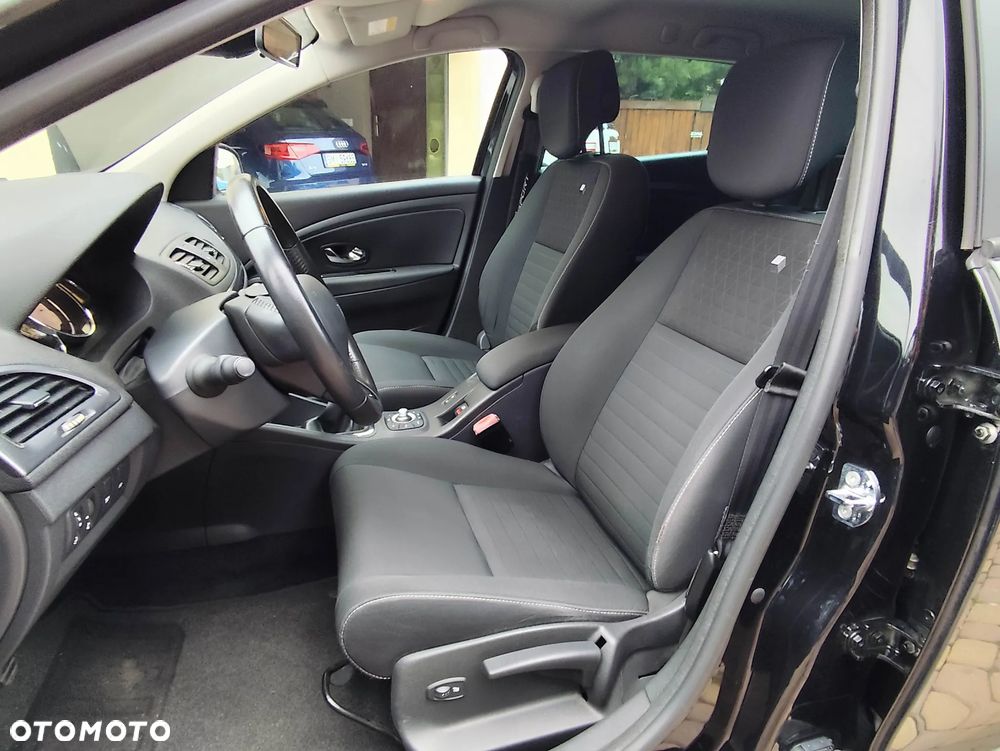 Renault Megane ENERGY TCe 130 LIMITED - 10