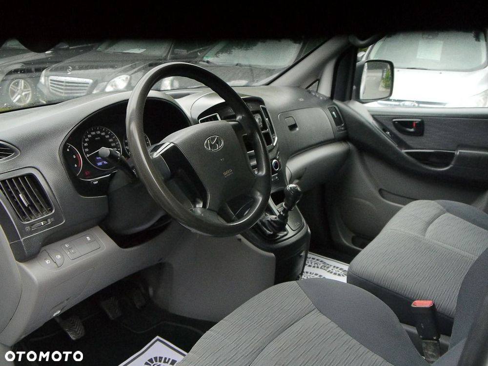 Hyundai H-1 - 19