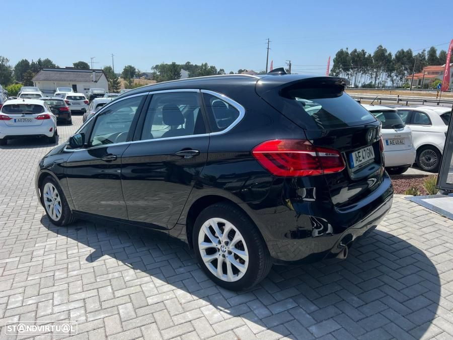 BMW 225xe Active Tourer Line Sport - 4