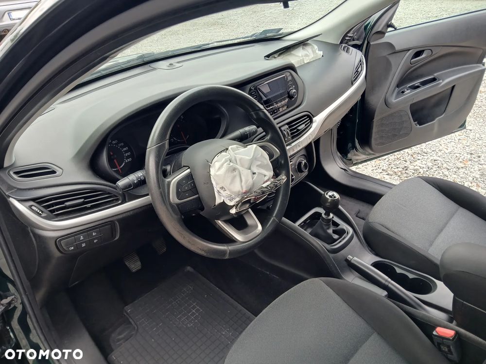 Fiat Tipo 1.4 16v Easy - 22