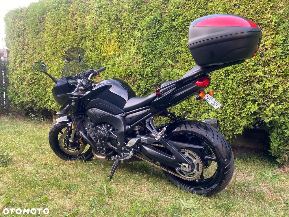 Yamaha FZ8 - 2