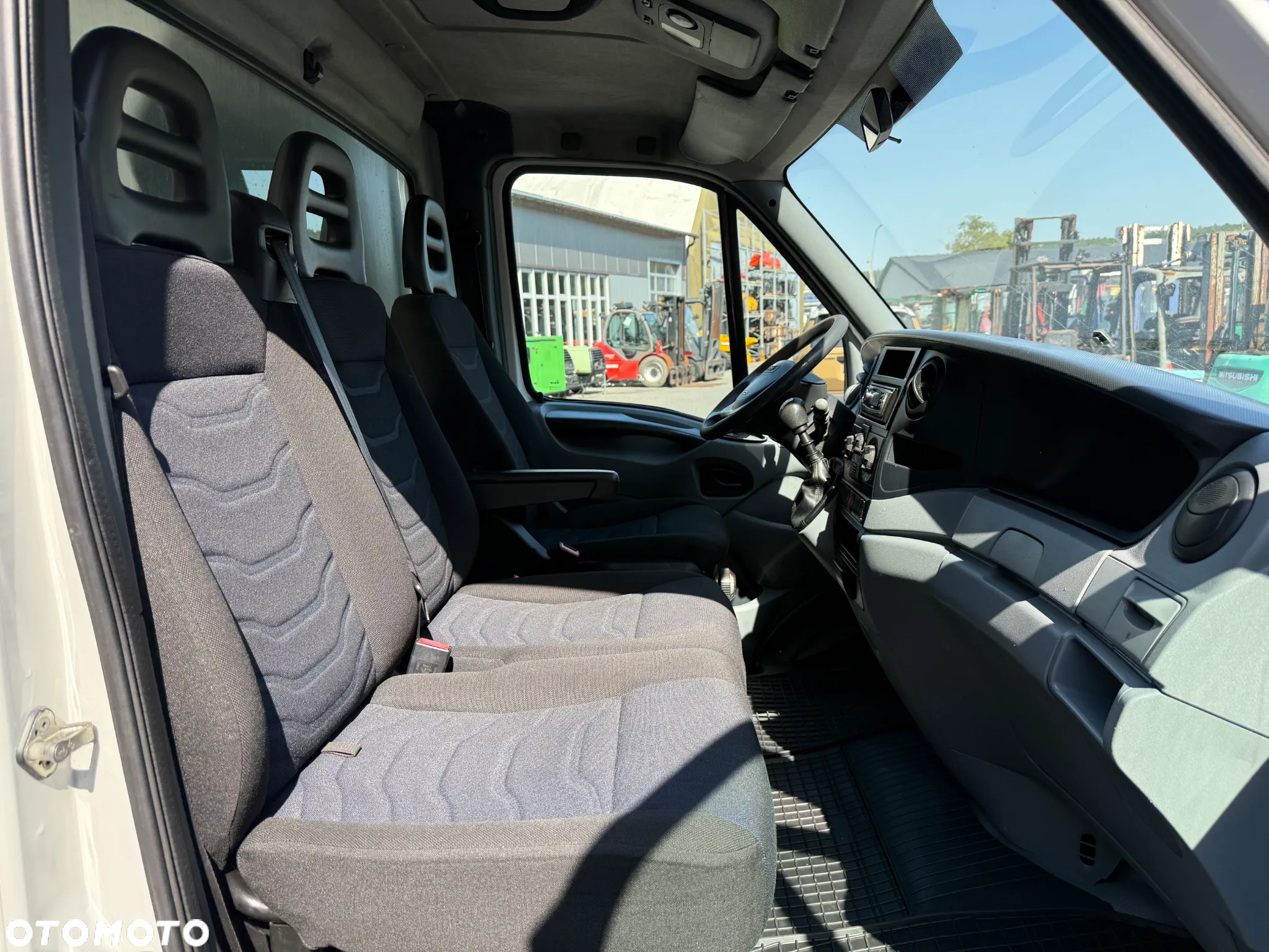 Iveco DAILY 35S18 - 29