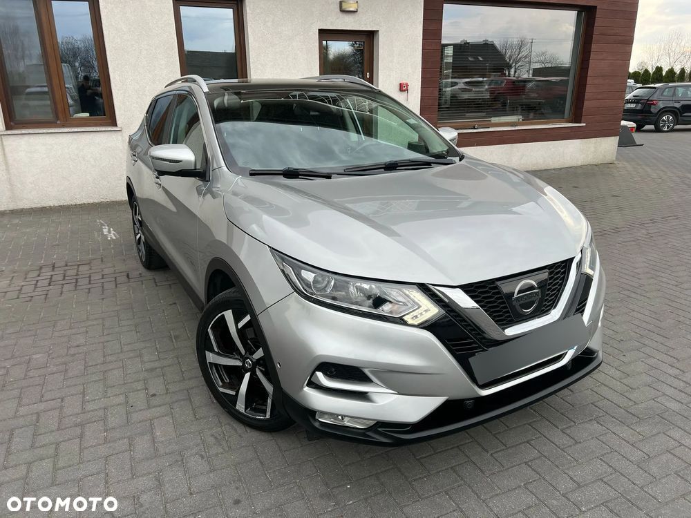Nissan Qashqai - 2