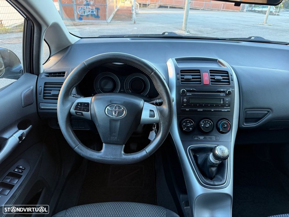 Toyota Auris 1.4 D-4D Sol DPF - 10