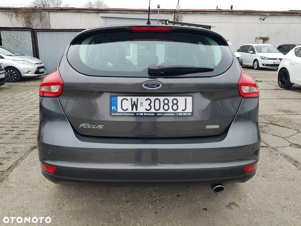 Ford Focus 1.5 EcoBoost STart-Stopp-System TITANIUM - 6