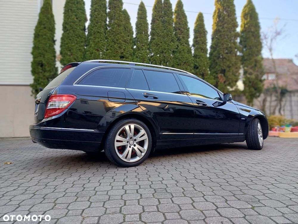 Mercedes-Benz Klasa C 220 CDI BlueEff Avantgarde - 6