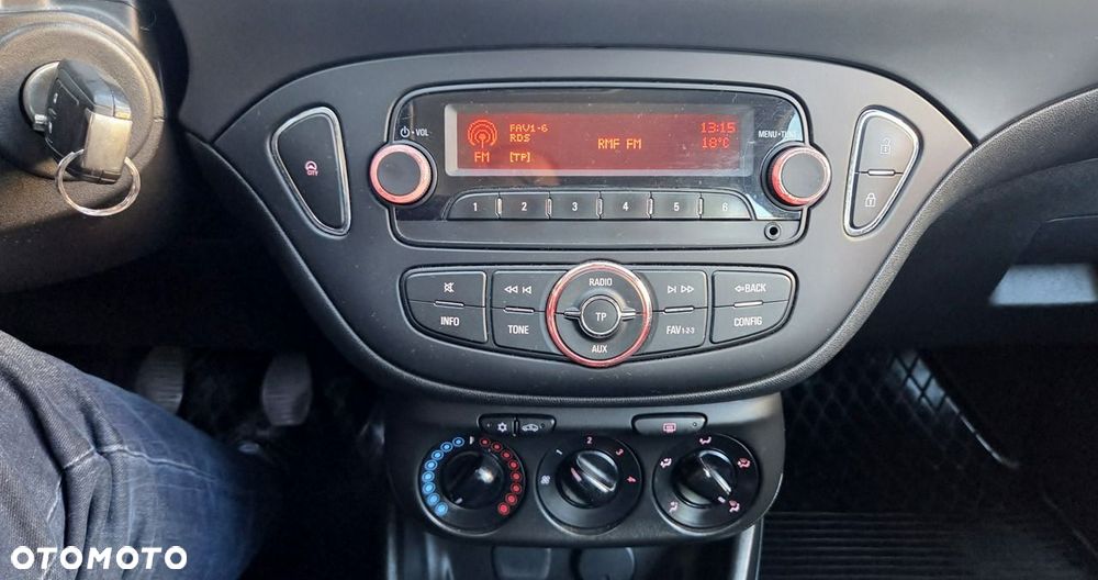 Opel Corsa 1.4 Enjoy - 24