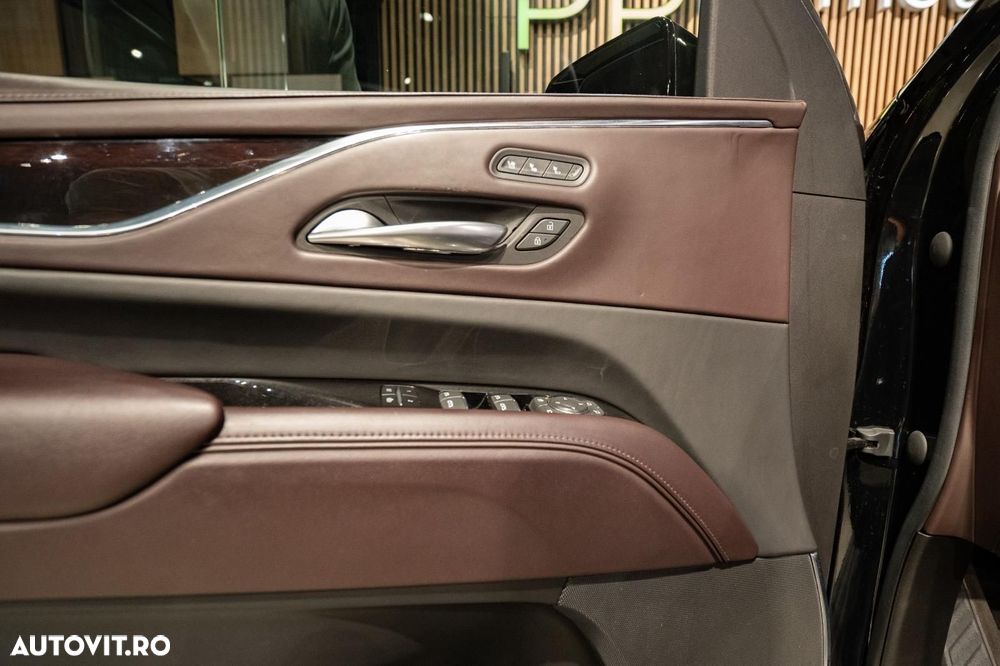 Cadillac Escalade - 13