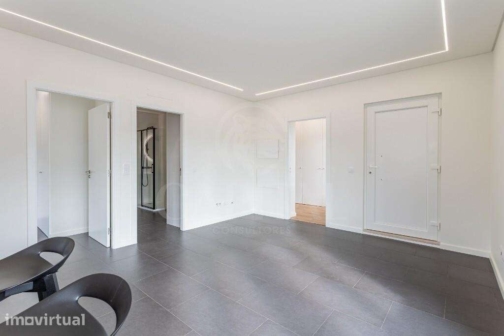 T2 no Centro da Lourinhã Design Moderno e Acessibilidade - Grande imagem: 4/19