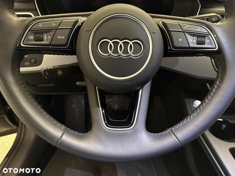 Audi A4 40 TDI S tronic - 13
