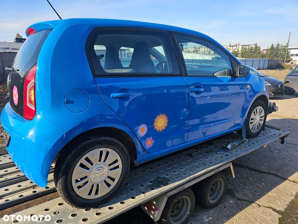 Volkswagen up! club - 25