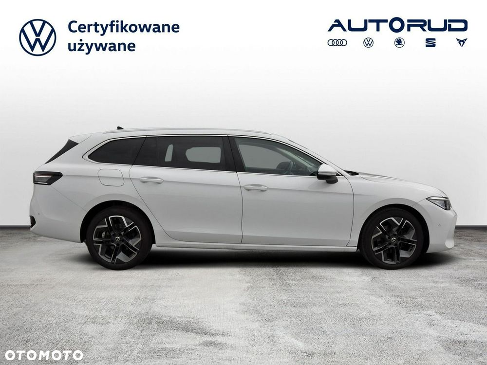 Volkswagen Passat Variant 2.0 TDI SCR DSG Elegance - 6
