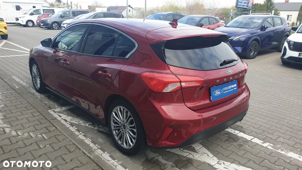 Ford Focus 1.5 EcoBoost Titanium - 5