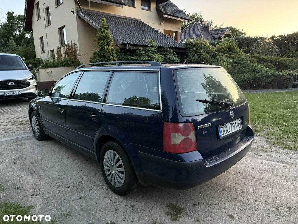 Volkswagen Passat - 3