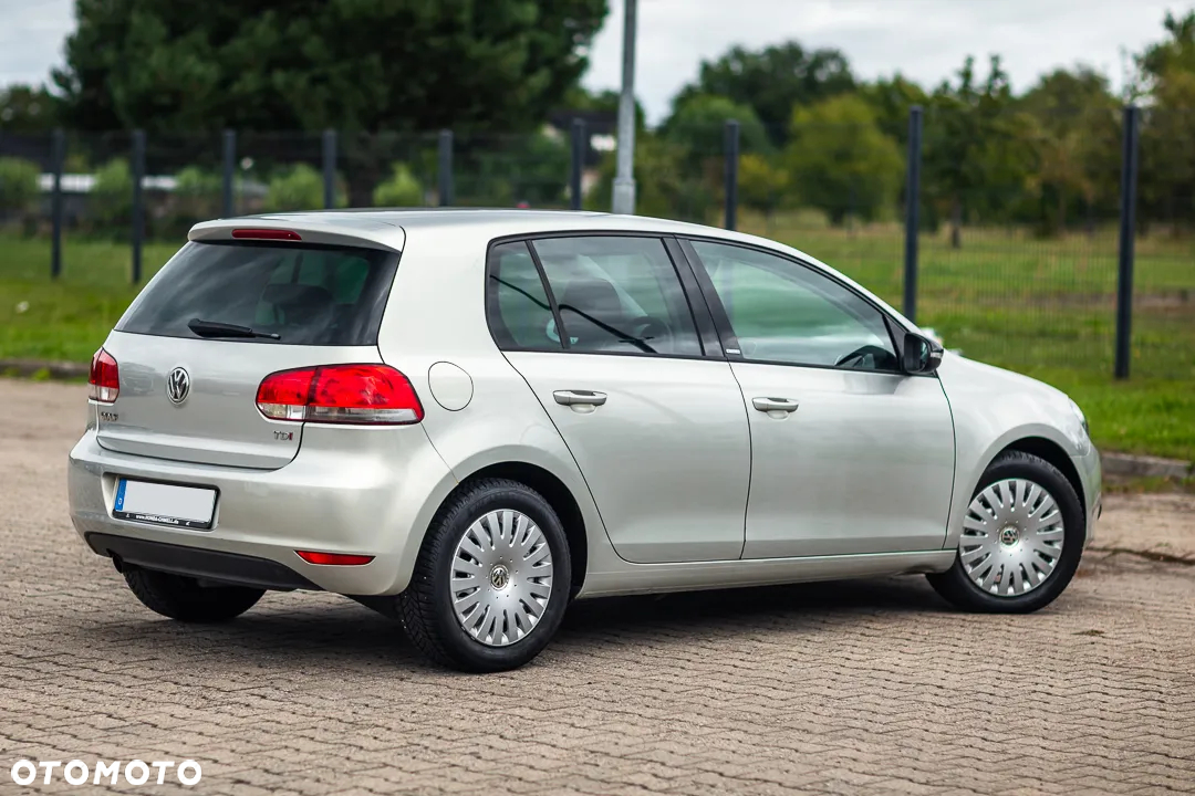 Volkswagen Golf 1.6 TDI DPF Style - 12