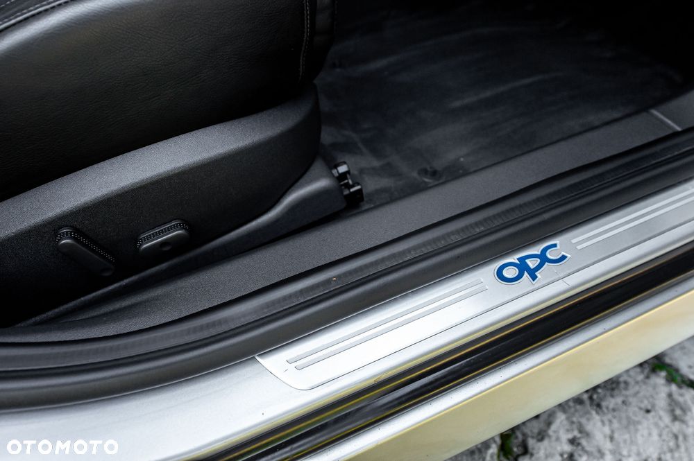 Opel Vectra OPC - 32