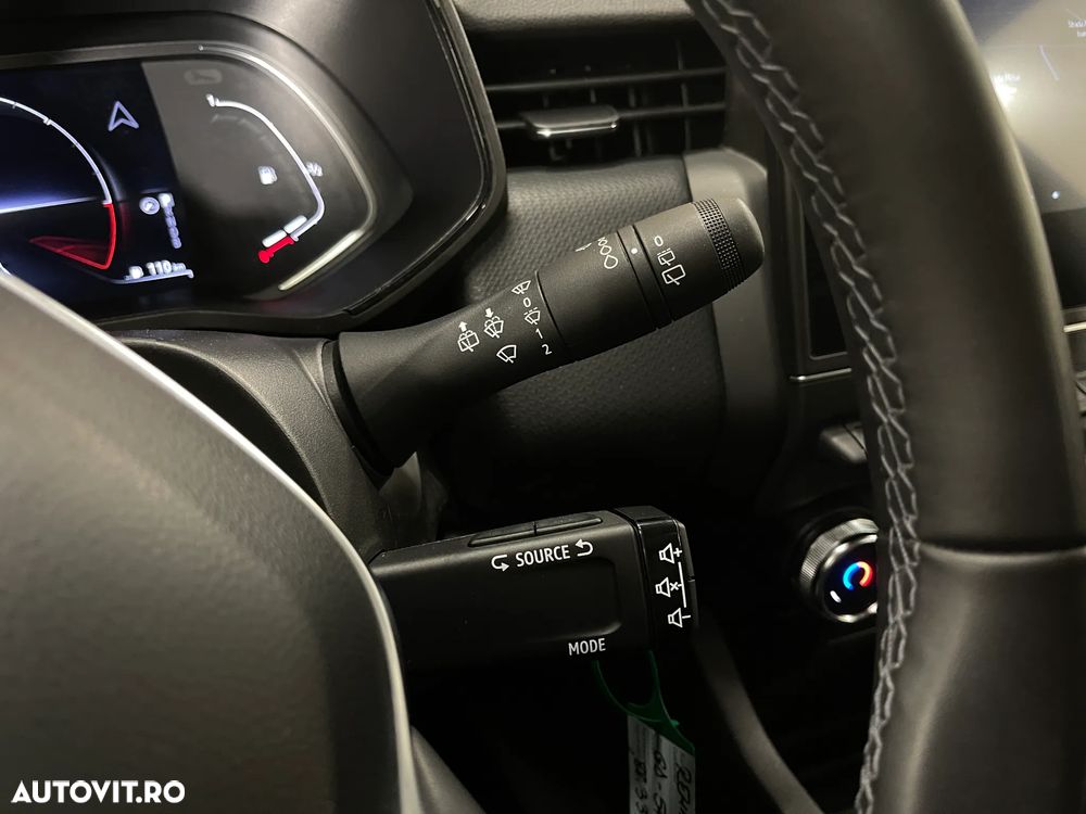 Renault Clio E-TECH 140 BUSINESS EDITION - 23