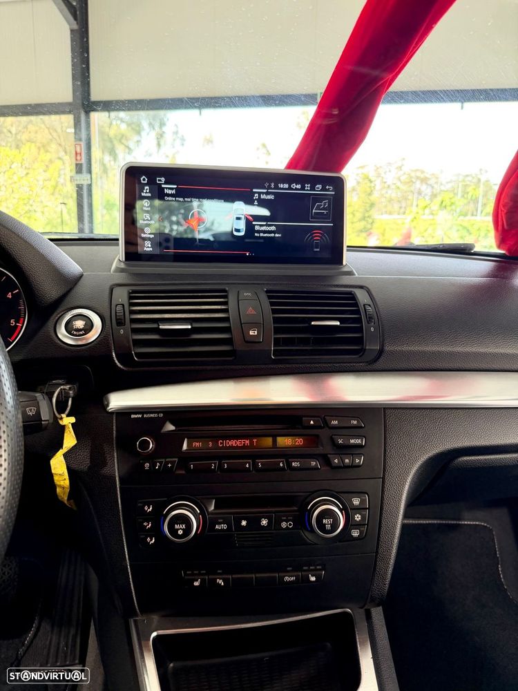 BMW 118 d Pack M - 24