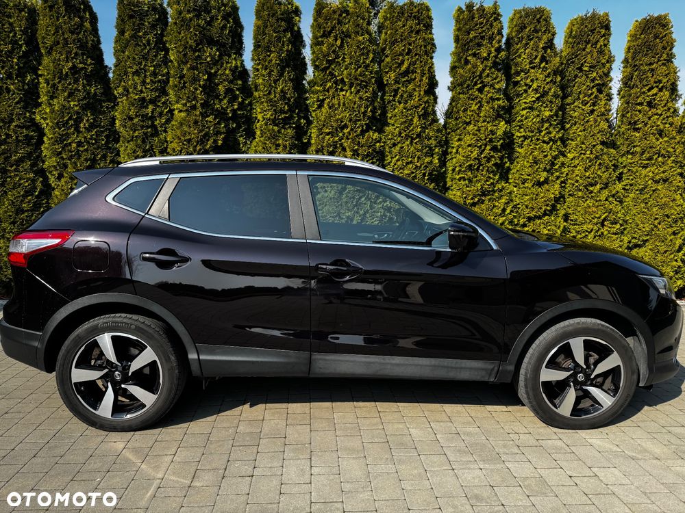 Nissan Qashqai 1.6 DIG-T N-Connecta - 9