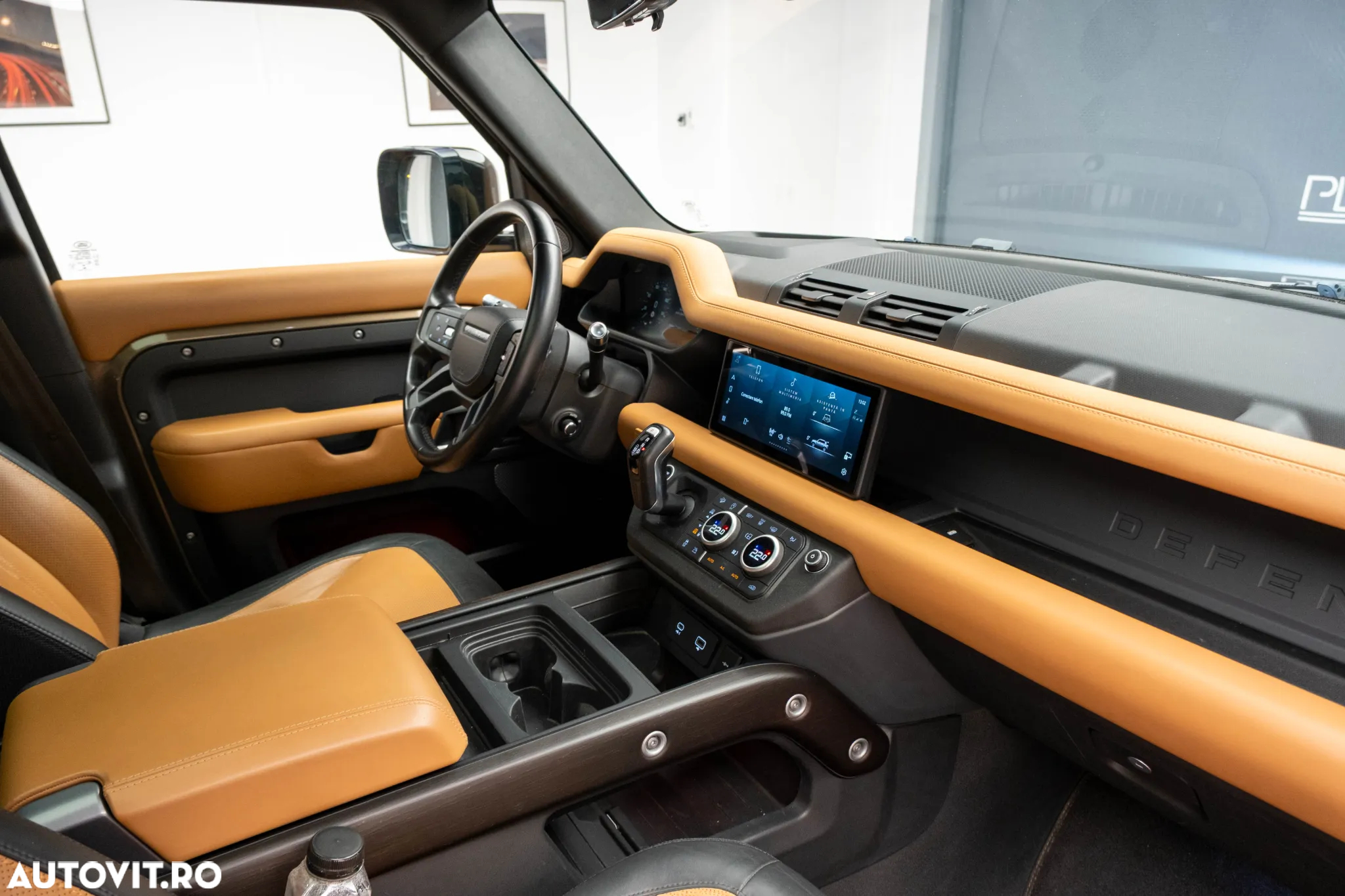 Land Rover Defender 110 3.0P 400 MHEV - 31