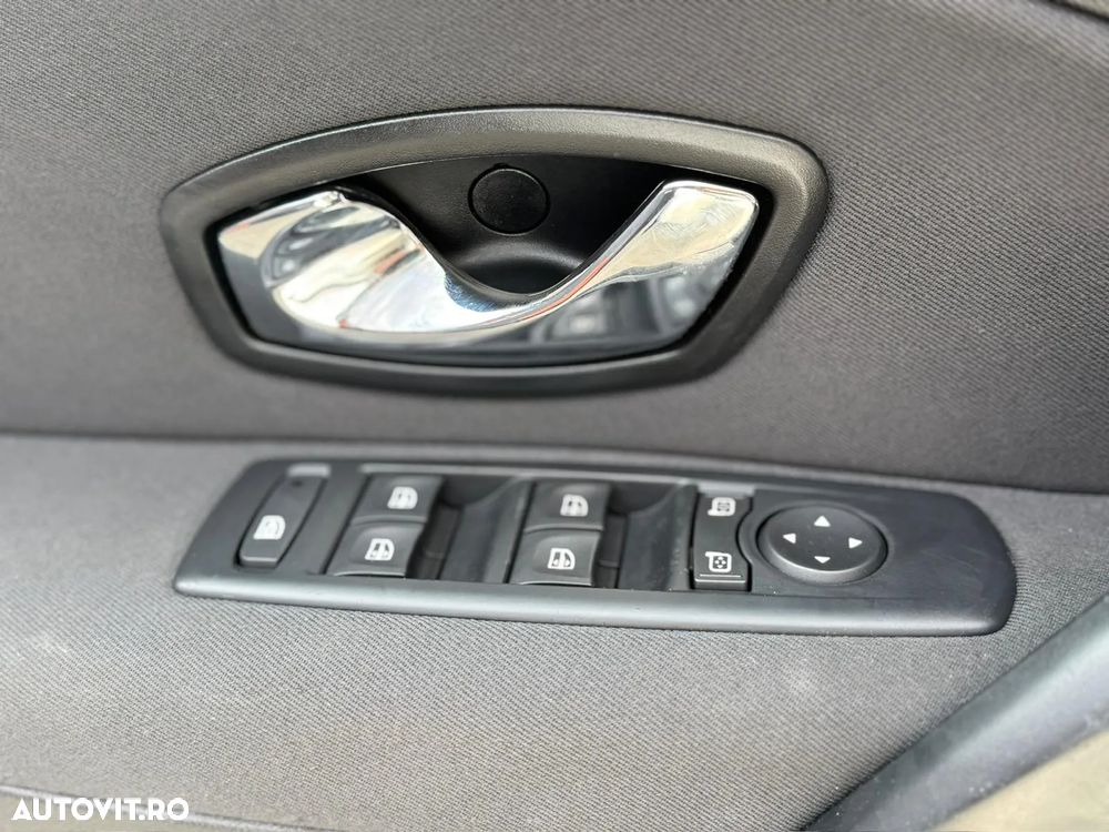 Renault Megane - 16