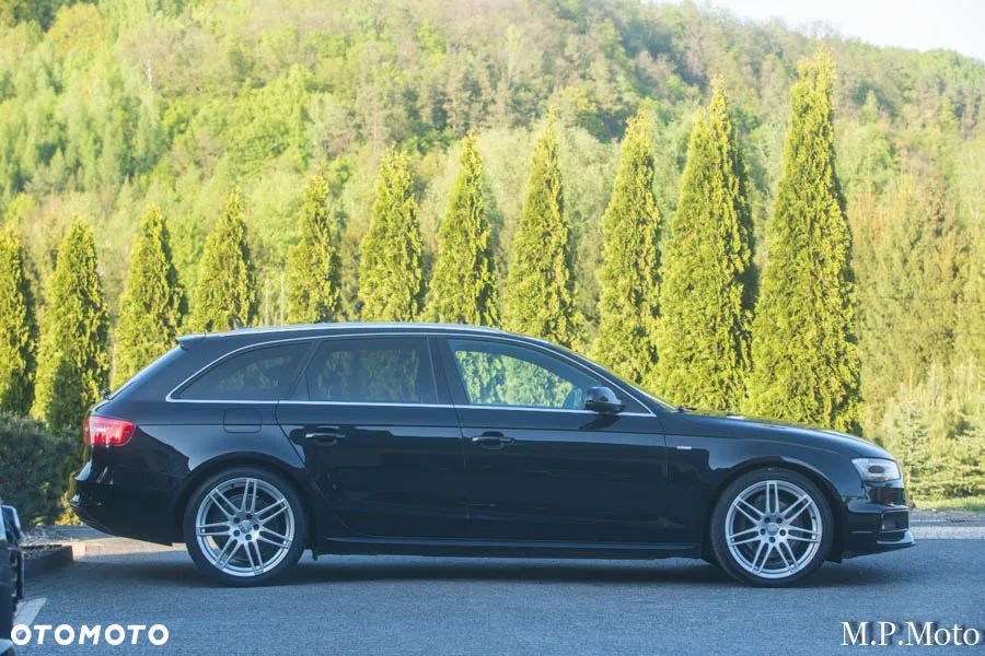 Audi A4 Avant 2.0 TDI Quattro Line S tronic - 8