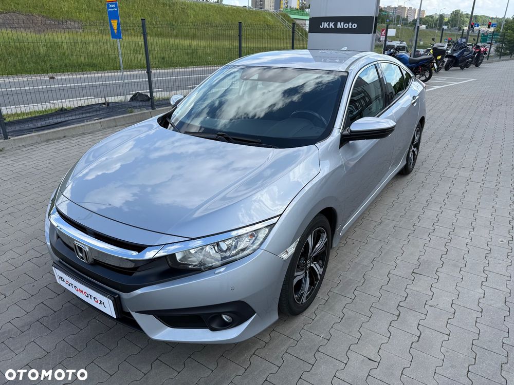 Honda Civic 1.5 T Elegance - 17