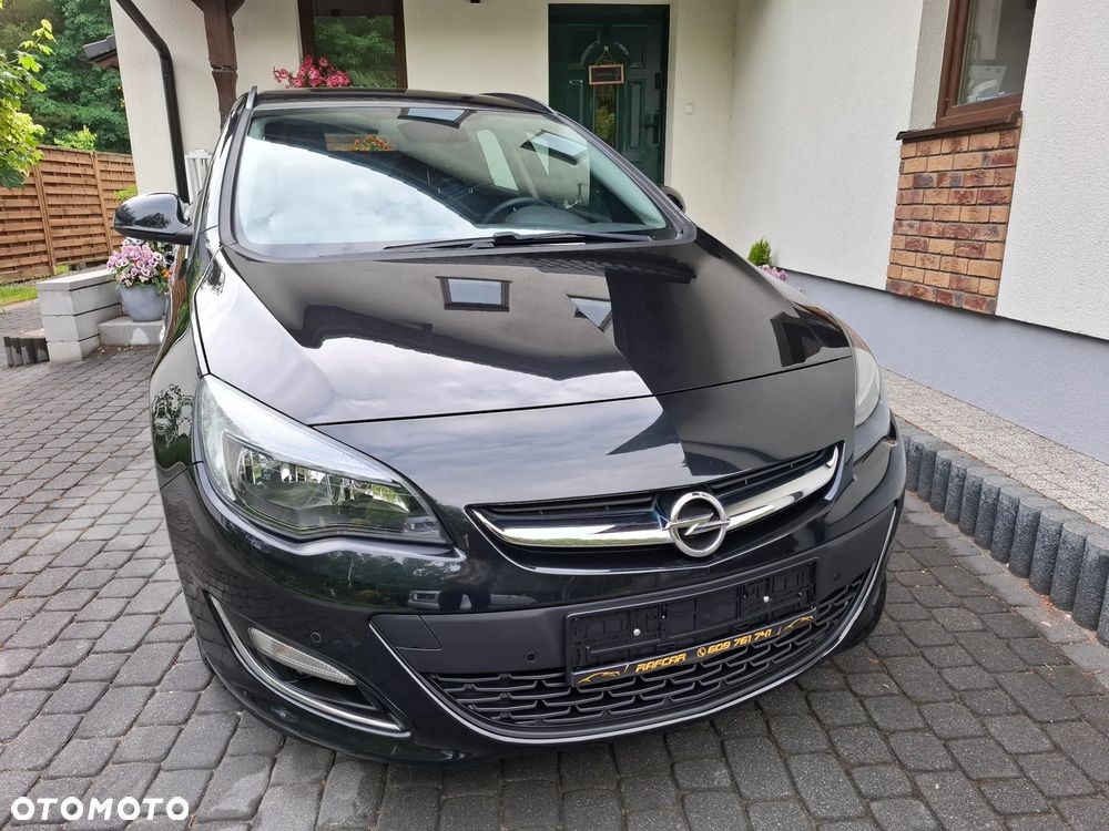 Opel Astra 1.4 Turbo Exklusiv - 24