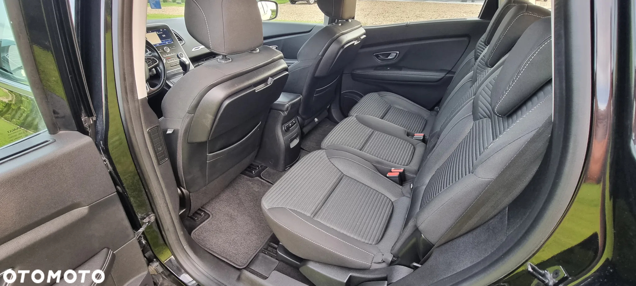 Renault Scenic 1.5 dCi Intens EDC - 17