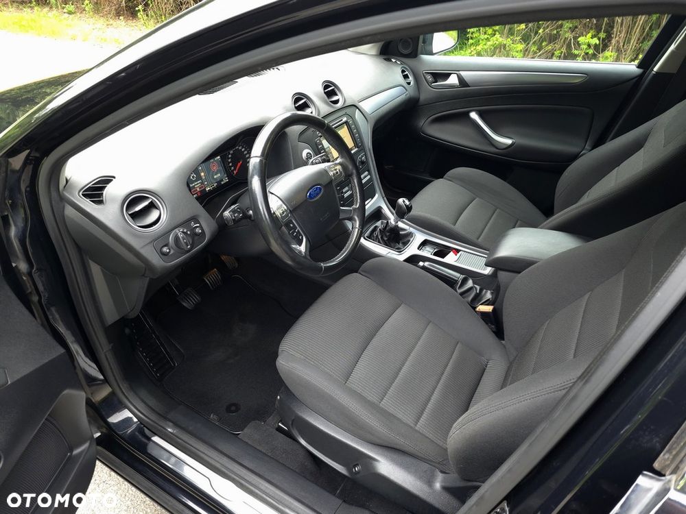 Ford Mondeo 2.0 TDCi Titanium - 13