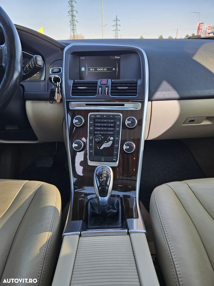 Volvo XC 60 D4 VEA Start-Stop Kinetic - 9