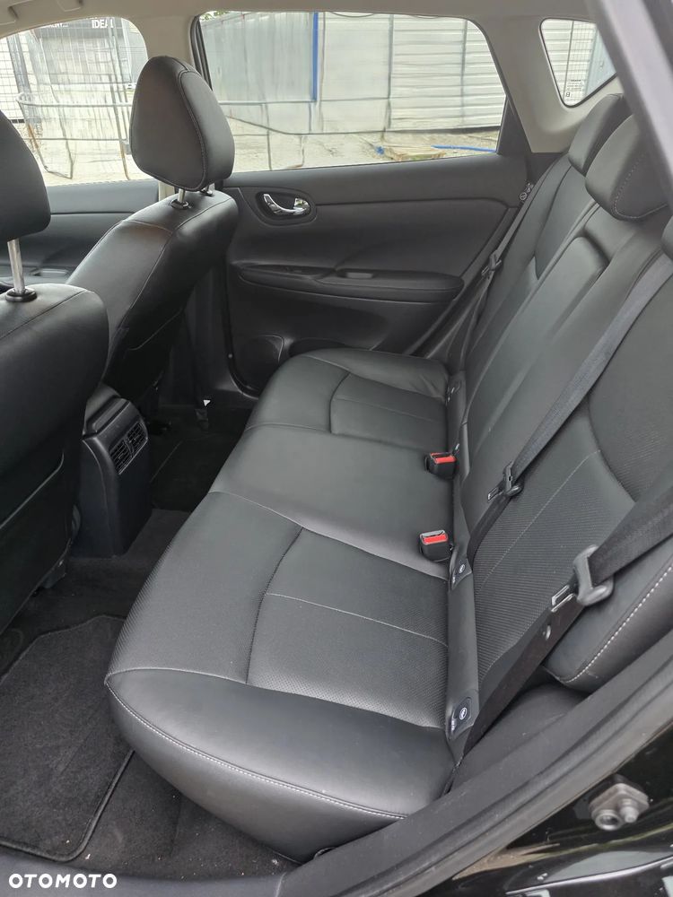 Nissan Pulsar 1.2 DIG-T Tekna EU6 - 9