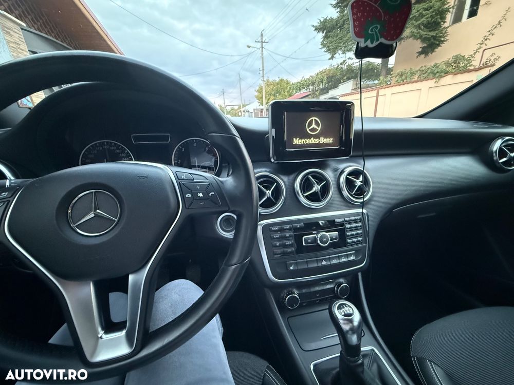 Mercedes-Benz A 180 CDI - 11