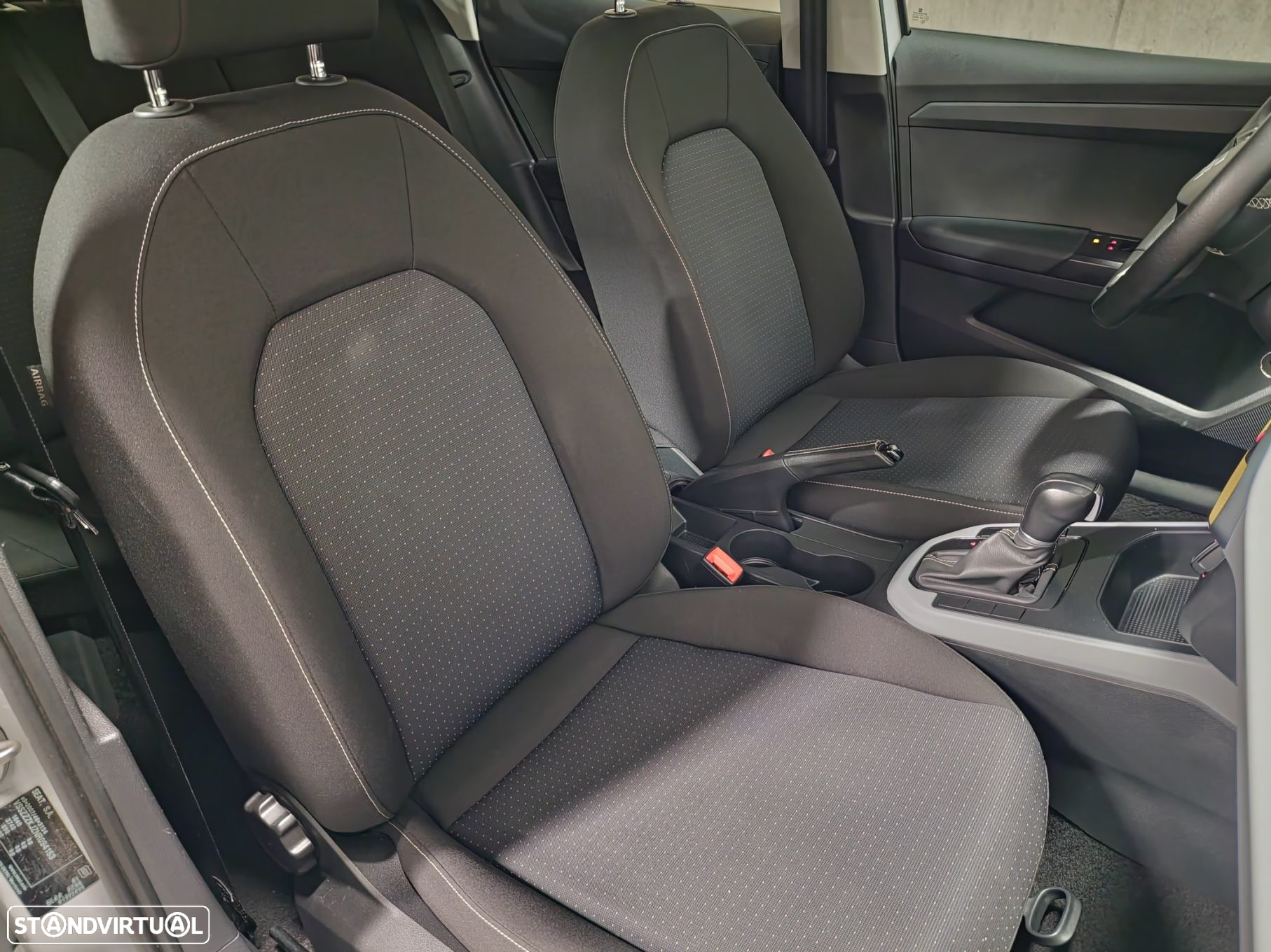 SEAT Arona 1.0 TSI Style DSG - 23