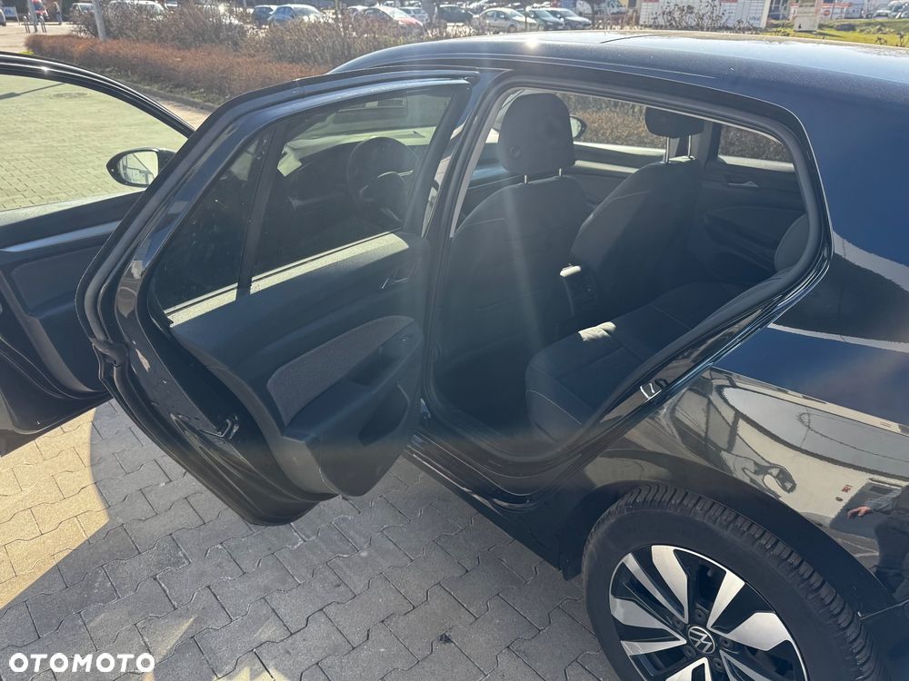 Volkswagen Golf 2.0 TDI SCR DSG Move - 18