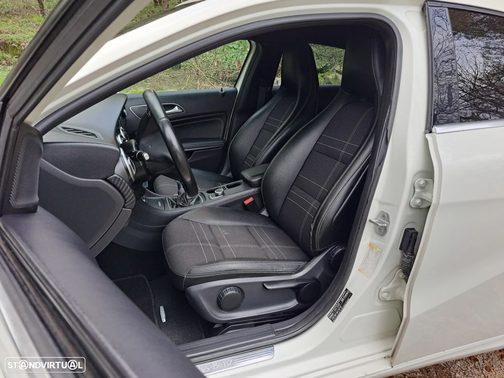 Mercedes-Benz A 180 CDI (BlueEFFICIENCY) Urban - 11