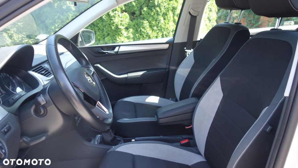 Skoda RAPID Spb 1.0 TSI Ambition - 16
