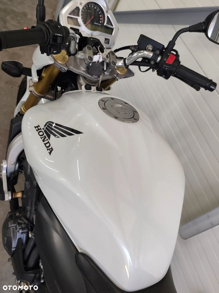 Honda Hornet - 7