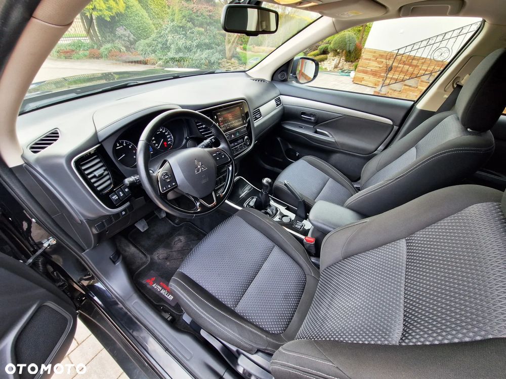 Mitsubishi Outlander 2.0 2WD Invite - 7