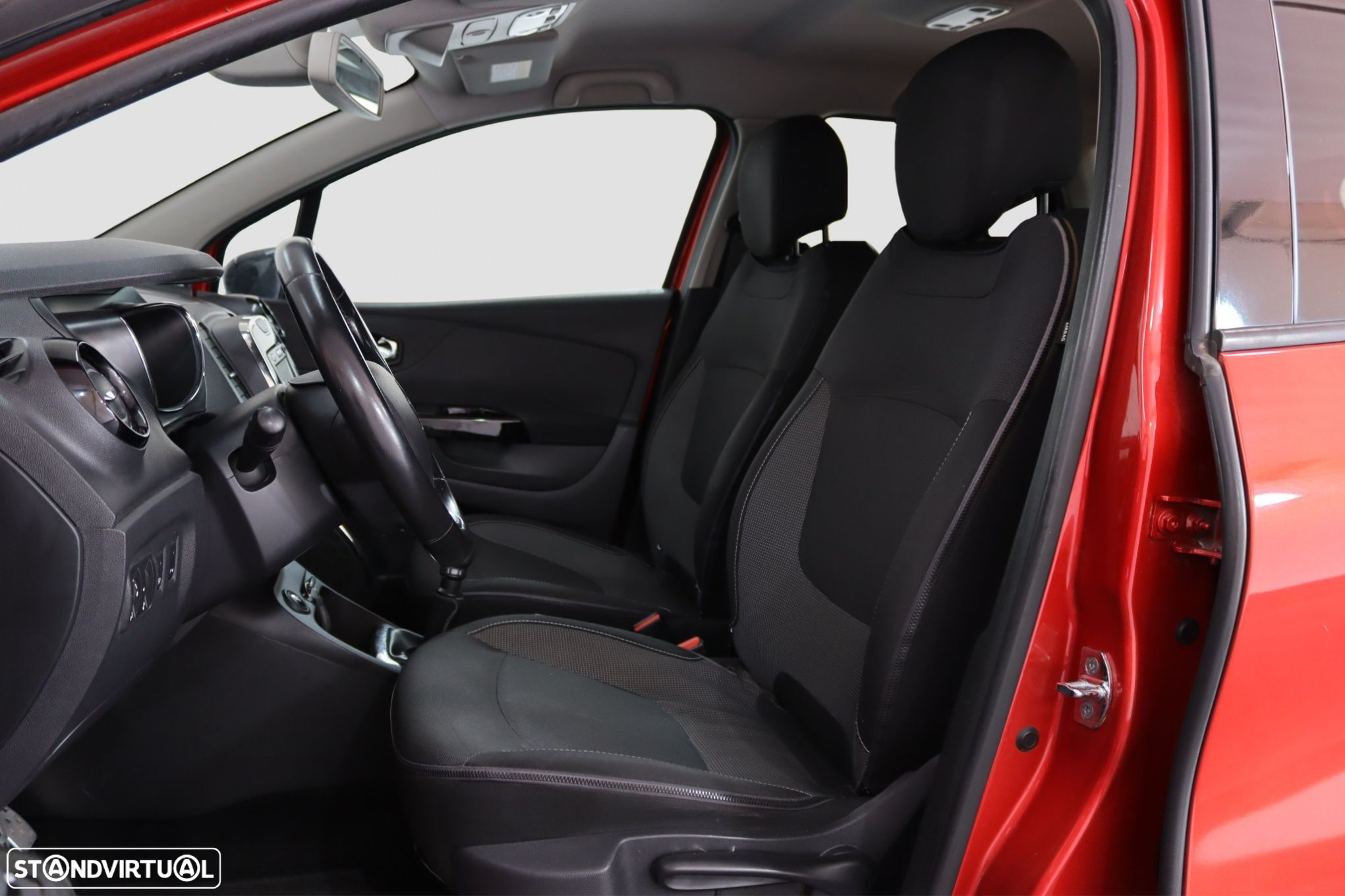 Renault Captur (ENERGY) TCe 90 INTENS - 10