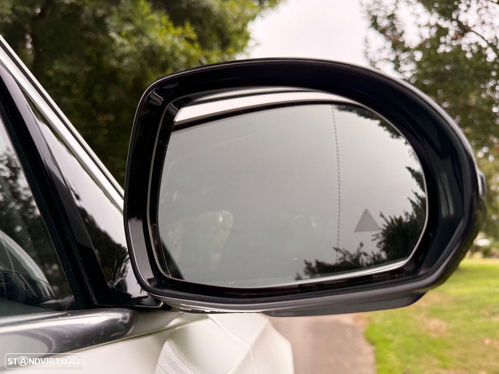 Mercedes-Benz E 300 de AMG Line - 25