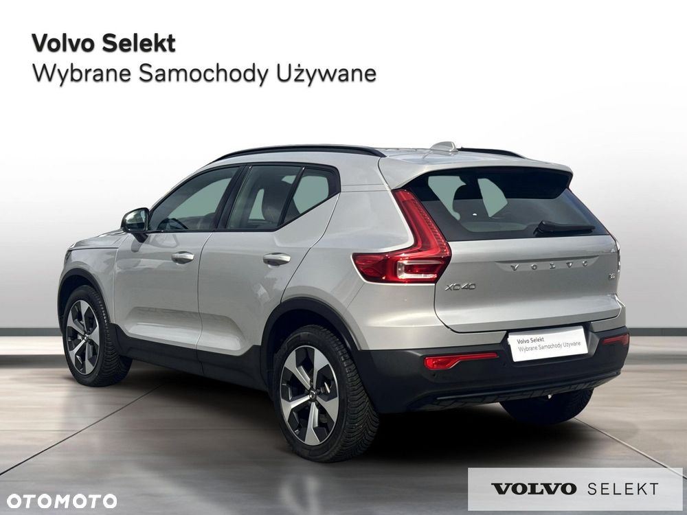 Volvo XC 40 - 4