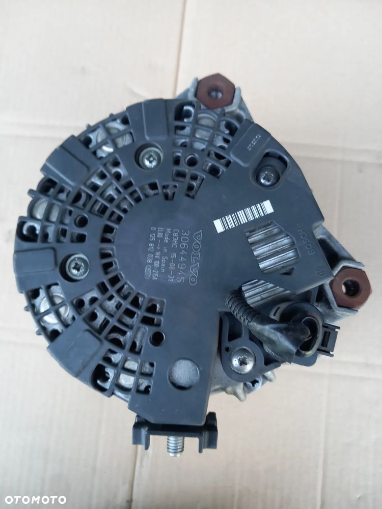 VOLVO S60 II V40 II 2.0 T2 ALTERNATOR 30644945 - 4