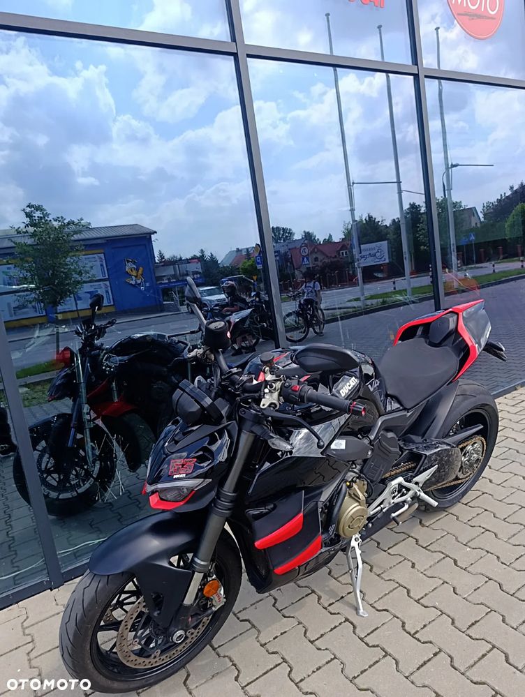 Ducati Streetfighter V4 - 10