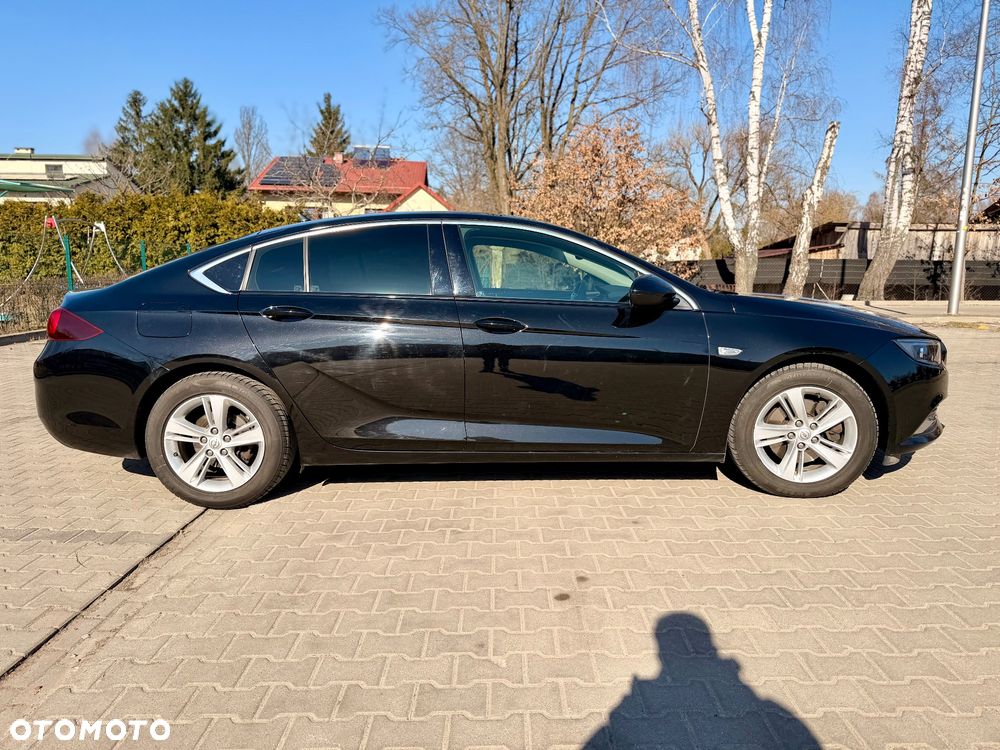 Opel Insignia - 10