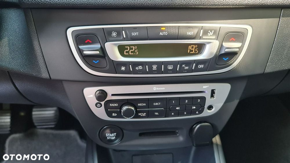 Renault Megane - 24